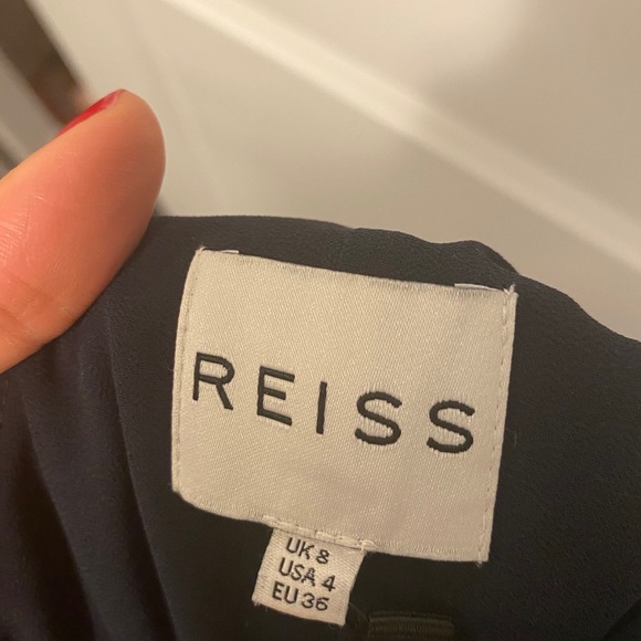 Dress - Picture 7 of 7